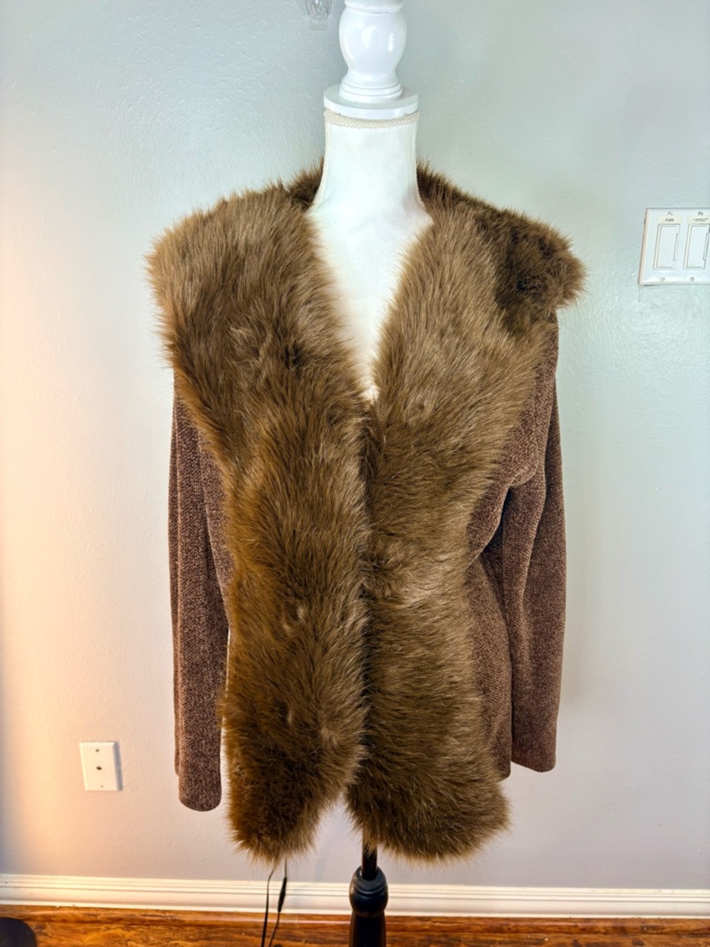 Brown Faux Fur Trim Cardigan Teddy Jacket– Size 2X – Like New